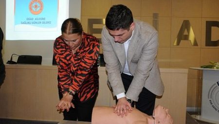 EGİAD’dan Sarsıntı Sonrası Birinci Yardım Eğitimi